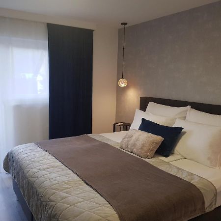 Rooms Vanteo Korenica Exterior foto